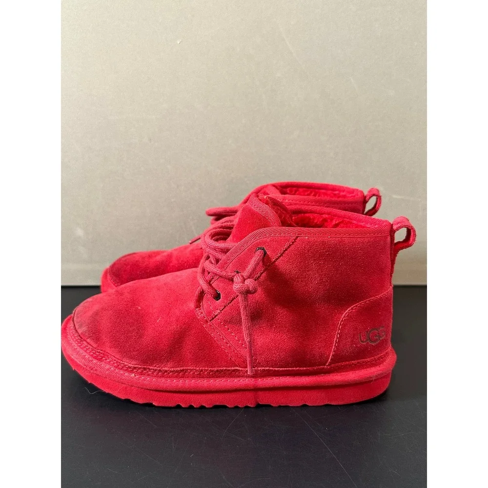UGG Neumel Red Suede Lace Up Chukka Boots Mens Womens‎ Unisex